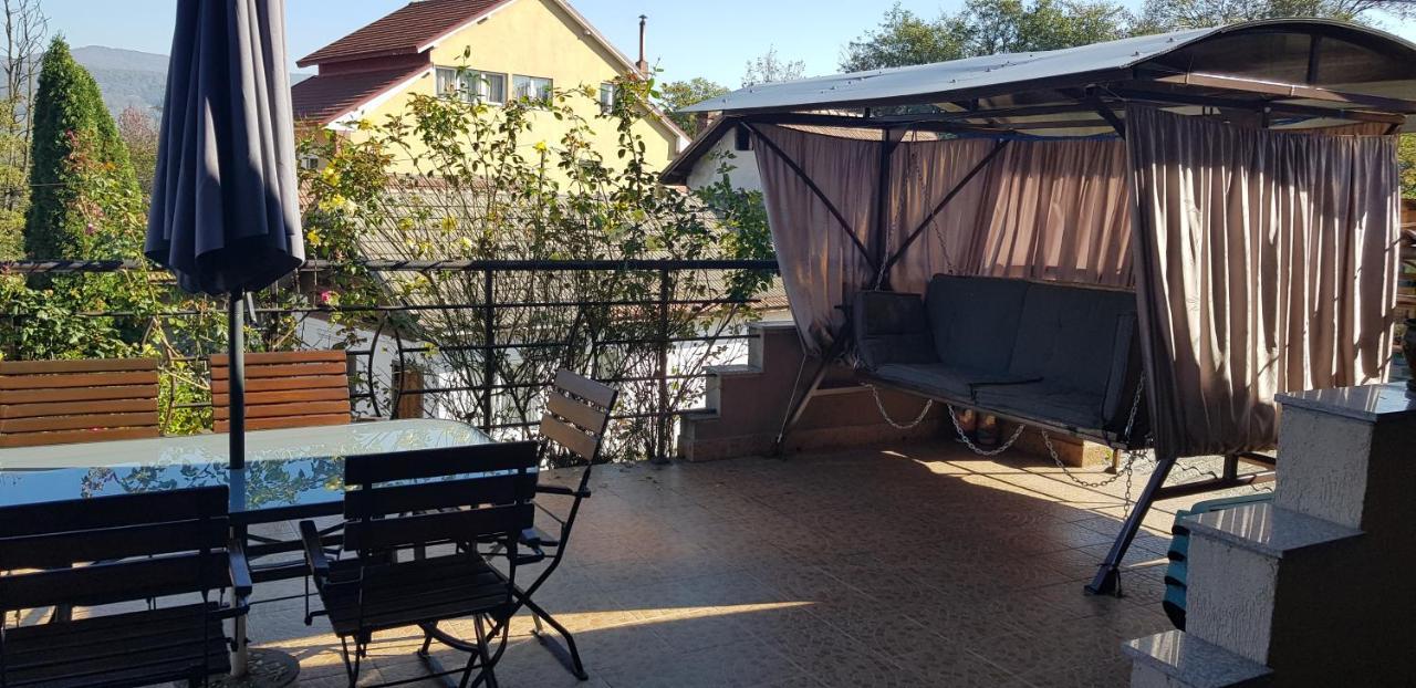 Casa Delia Hotel Călimăneşti Екстериор снимка